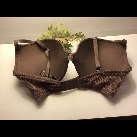 Victoria’s Secret size 32DD bra - Picture 2 of 3